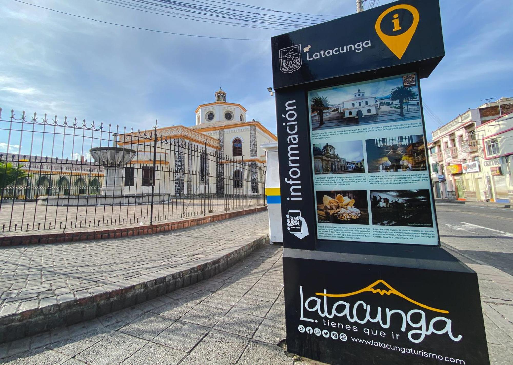 Hotel Golden Rest Latacunga Esterno foto